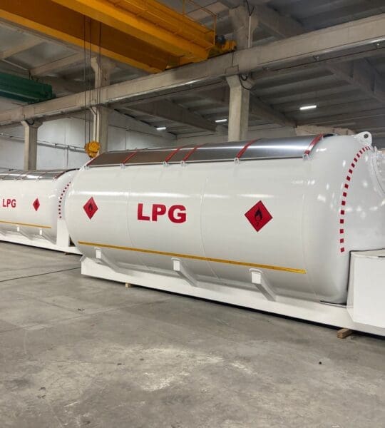 LPG bobtail tank